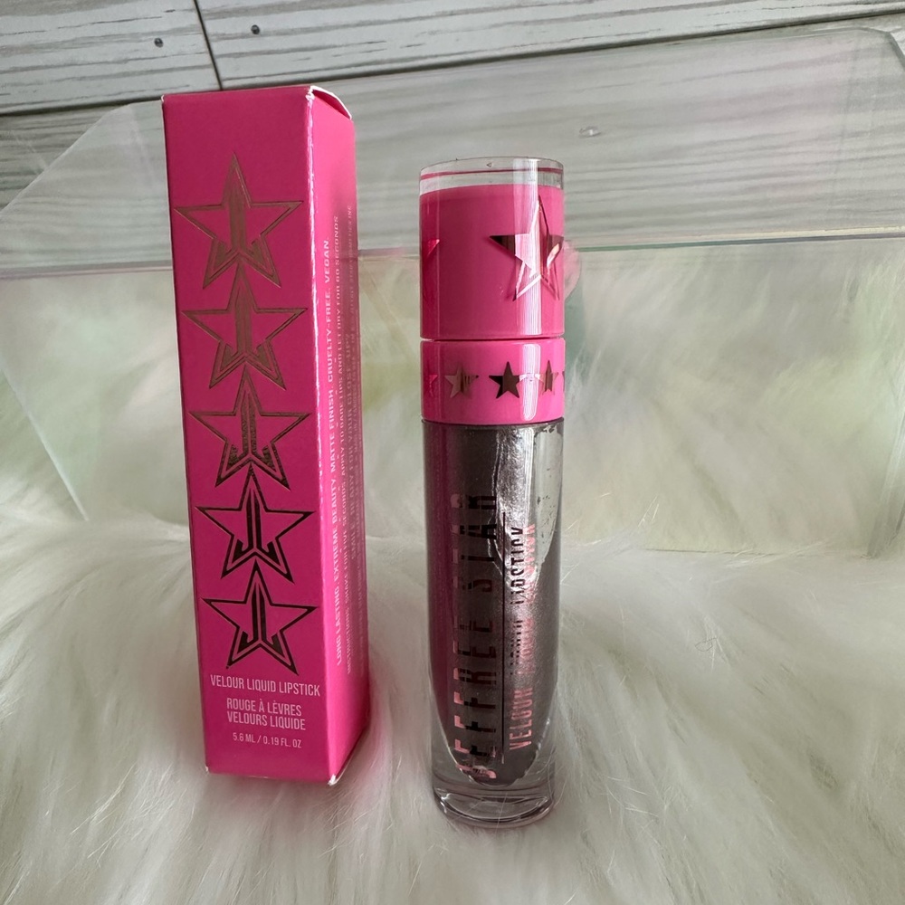 Jeffree Star - Restraints
